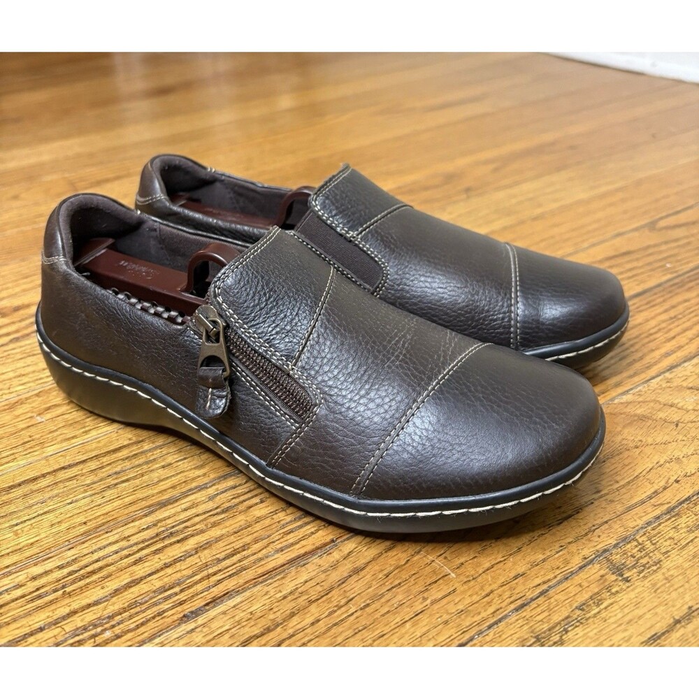 Clarks Cora Harbor Women’s Dark Brown Leather Shoes Size 6.5 Zip-Up Loafers